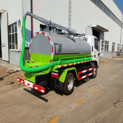 5方吸糞車多利卡 高效清潔解決方案